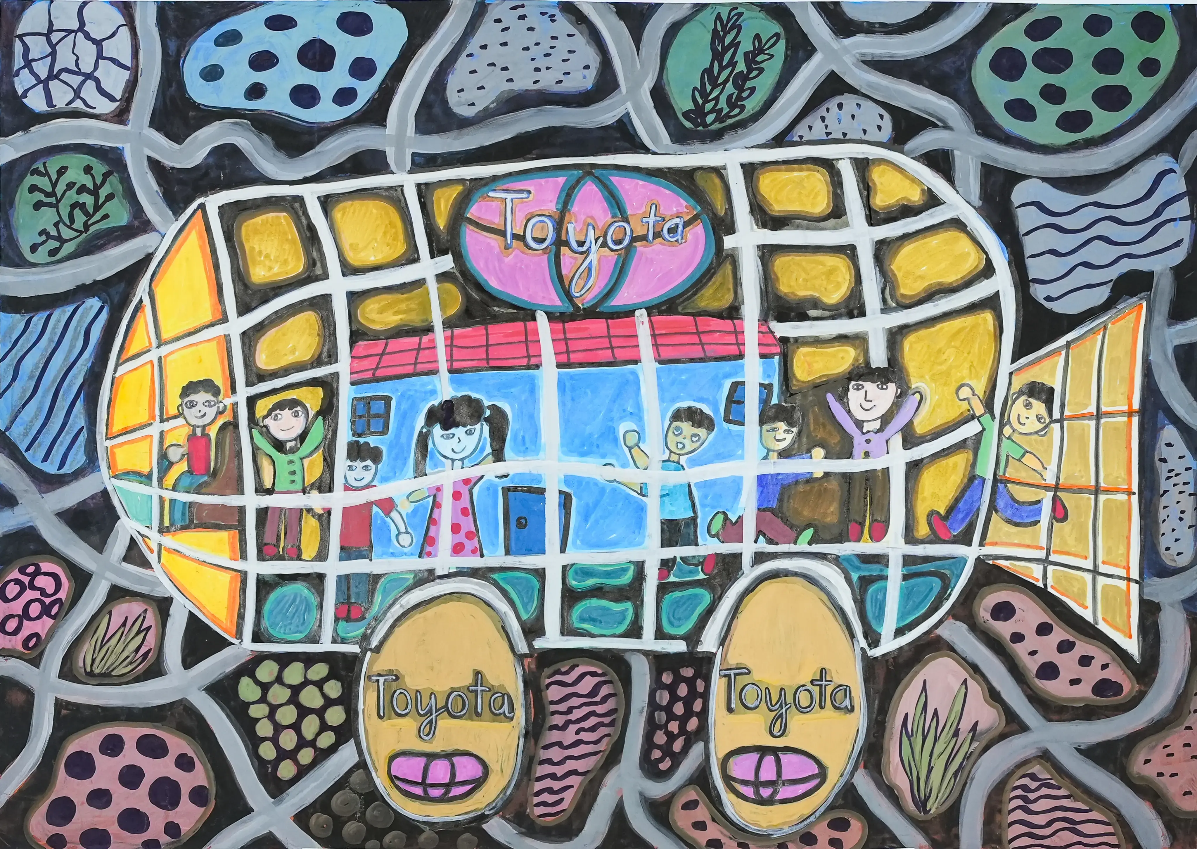 Xe ô tô bảo vệ con người và tài sản trước thiên tai, có thể di chuyển hoặc ẩn nấp, có chức năng tự khôi phục trở lại sau bão lũ, động đất...